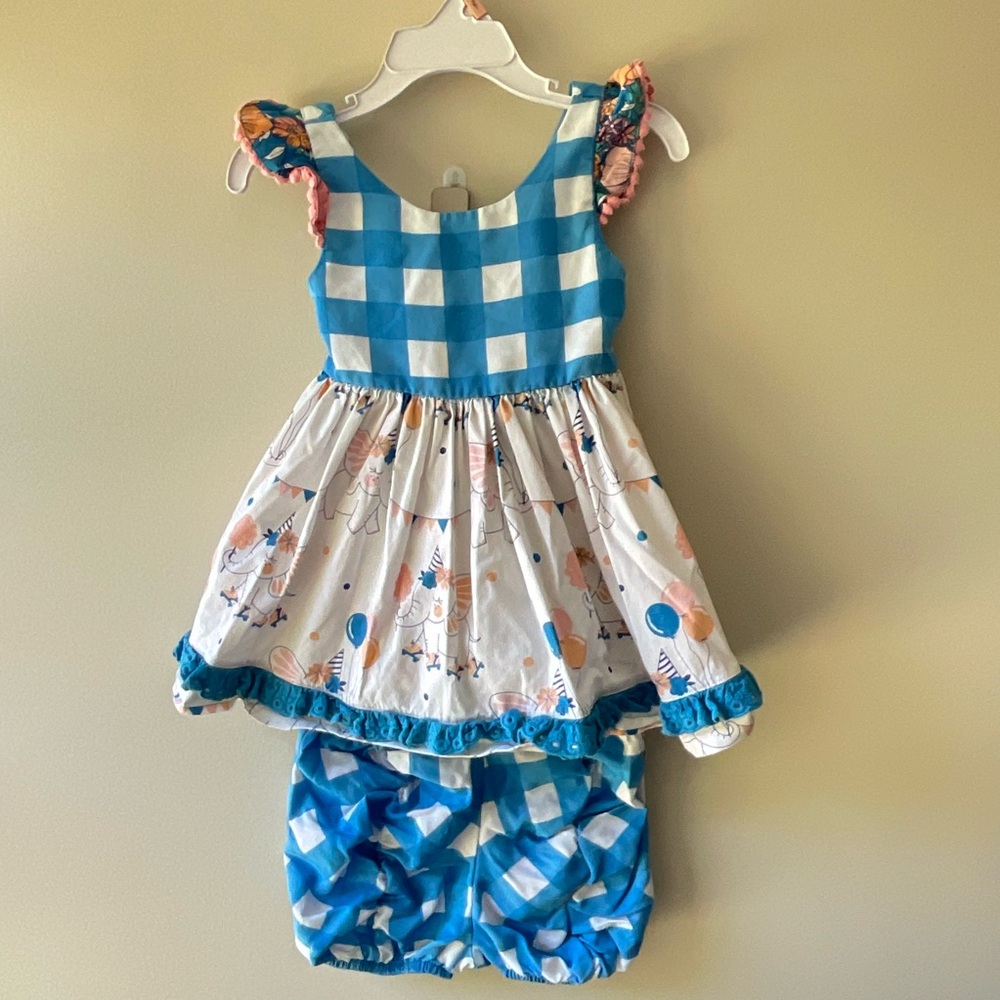 Wildflowers Circus Outfit